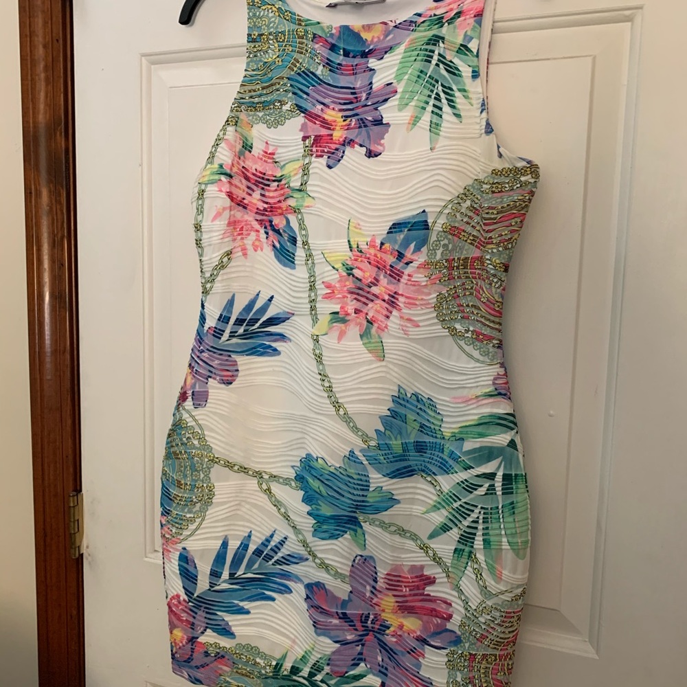 Dress - Picture 2 of 5